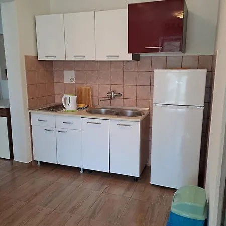 Lägenhetshotell Neli 3*