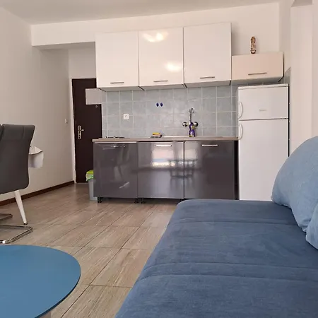 Neli Lägenhetshotell 3*