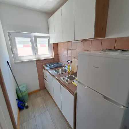 Neli Lägenhetshotell