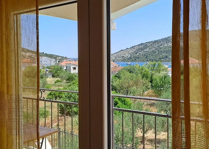 Apartahotel Neli
