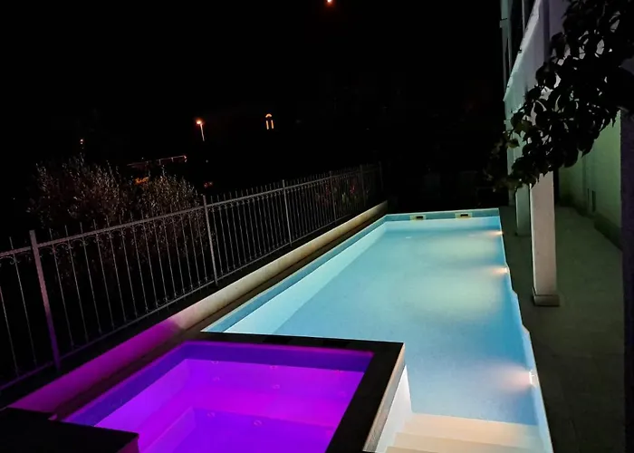 Apartahotel Neli Vinišće