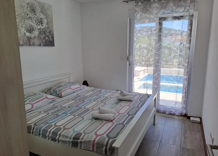 Apartahotel Neli Vinišće